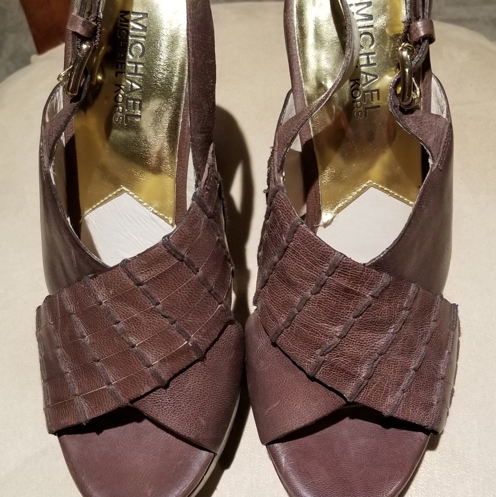 Michael Kors Size 7 Distressed Brown Leather High Heels - Picture 6 of 12